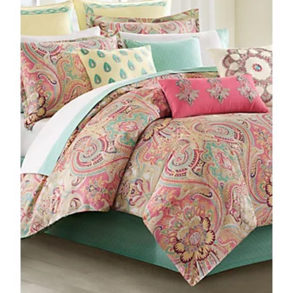 Echo Design Bedding Echo Design Guinevere Queen Comforter Set